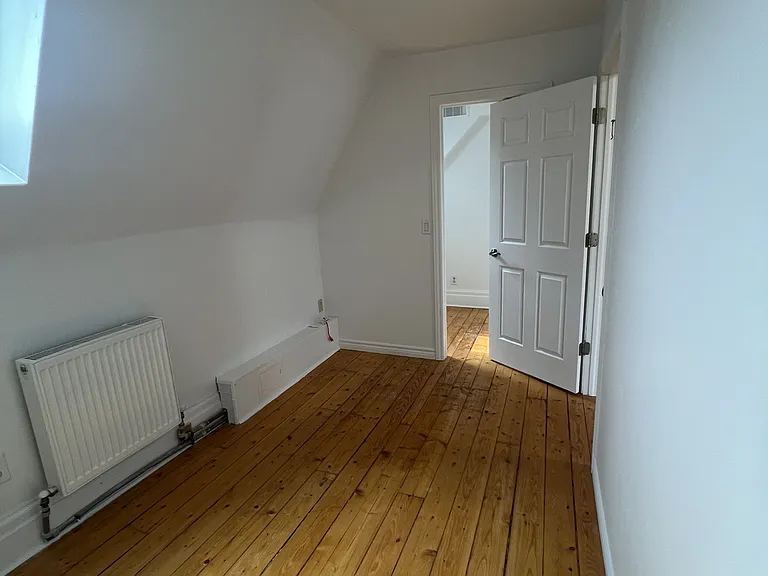 301 Wilbrod St #7 — Photo 35