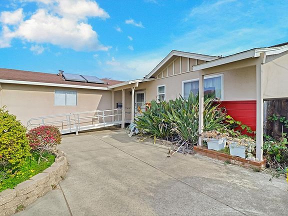 3rd image of 1014 Falcon Drive