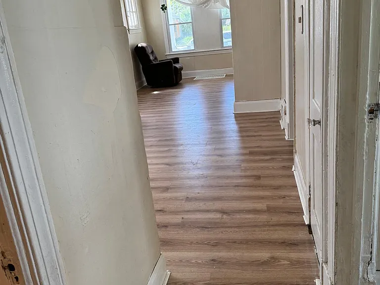 41 Pershing Ave #1 — Photo 7