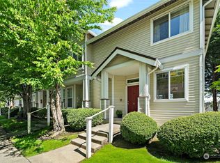 2924 151st Pl SW APT P105, Lynnwood, WA 98087