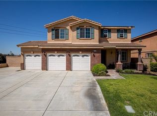 5202 Stork Ct, Fontana, CA 92336