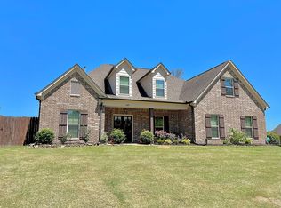 1834 Bakers Trl, Nesbit, MS 38651