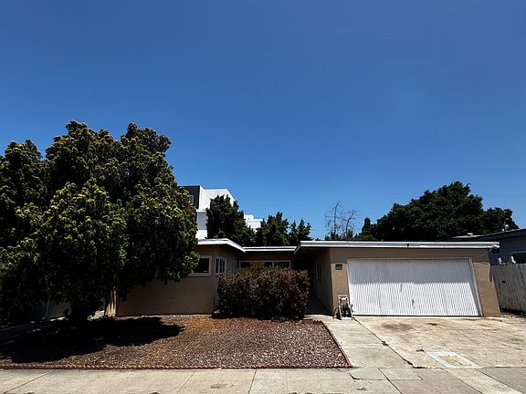 3rd image of 6144 Mary Lane Dr