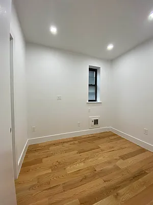 Rented by Compass | media 14