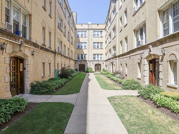 4th image of 4524 N Damen Ave APT 2B