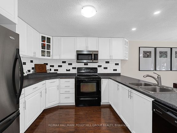 4th image of 295 Galloway Blvd
