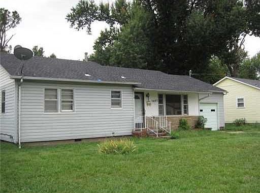 2nd image of 1607 Westwood Ave