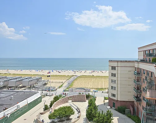 Sold by Compass | media 6