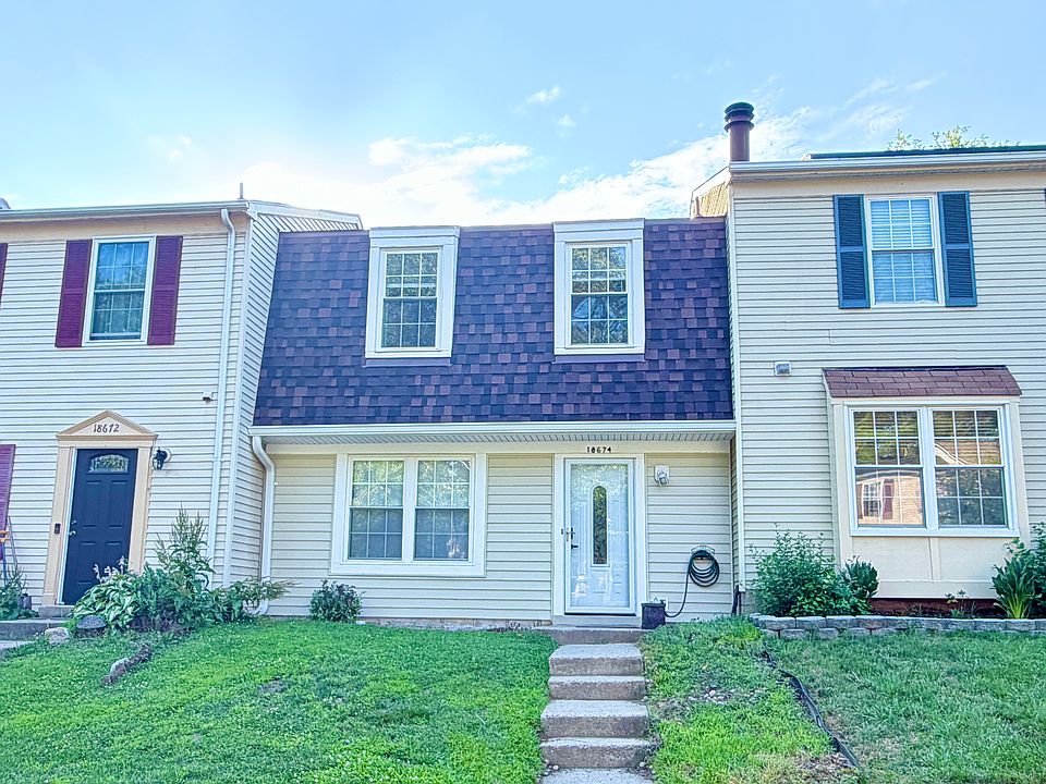 1st image of 18674 Winding Creek Pl