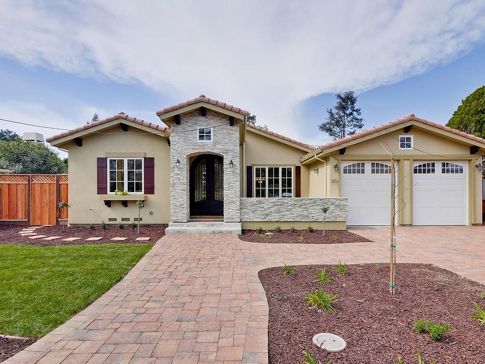 1st image of 13297 Carrick Ave