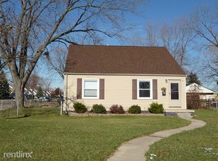 19109 Frazho Rd, Roseville, MI 48066