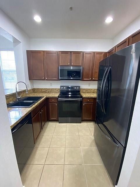 1st image of 807 SW 147th Avenue #1402