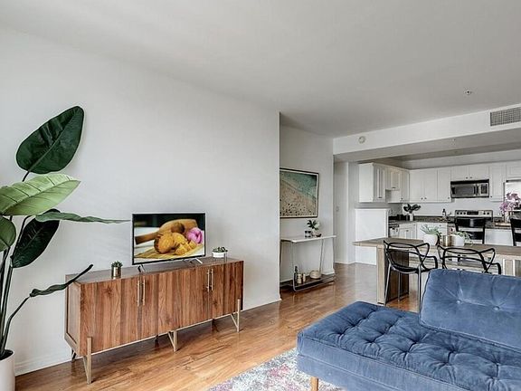 5th image of 3740 Santa Rosalia Dr