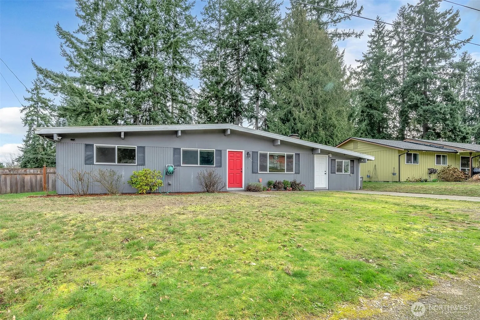 33004 29th Avenue SW photo 1