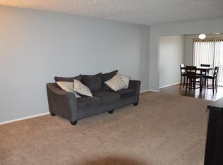828 N 107th Ave, Omaha, NE 68114