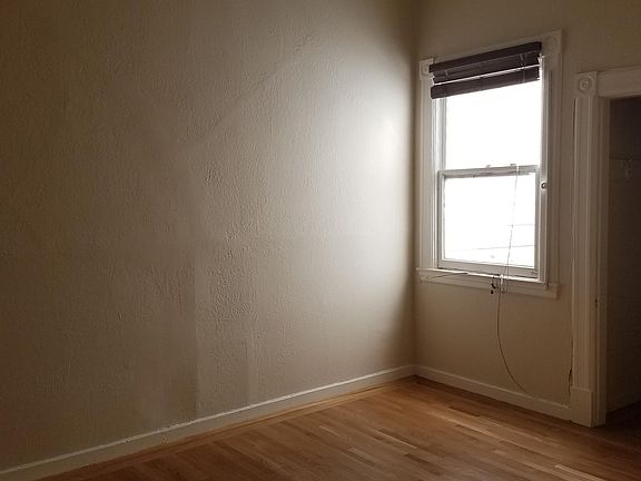 2nd image of 1853 Divisadero St APT 3