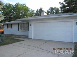 1612 Springfield Rd, East Peoria, IL 61611