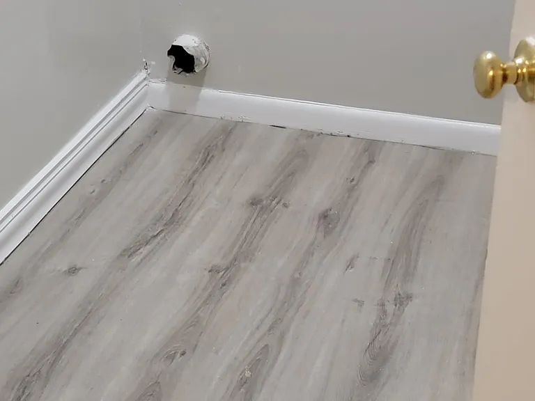 full size Laundry room on lower level