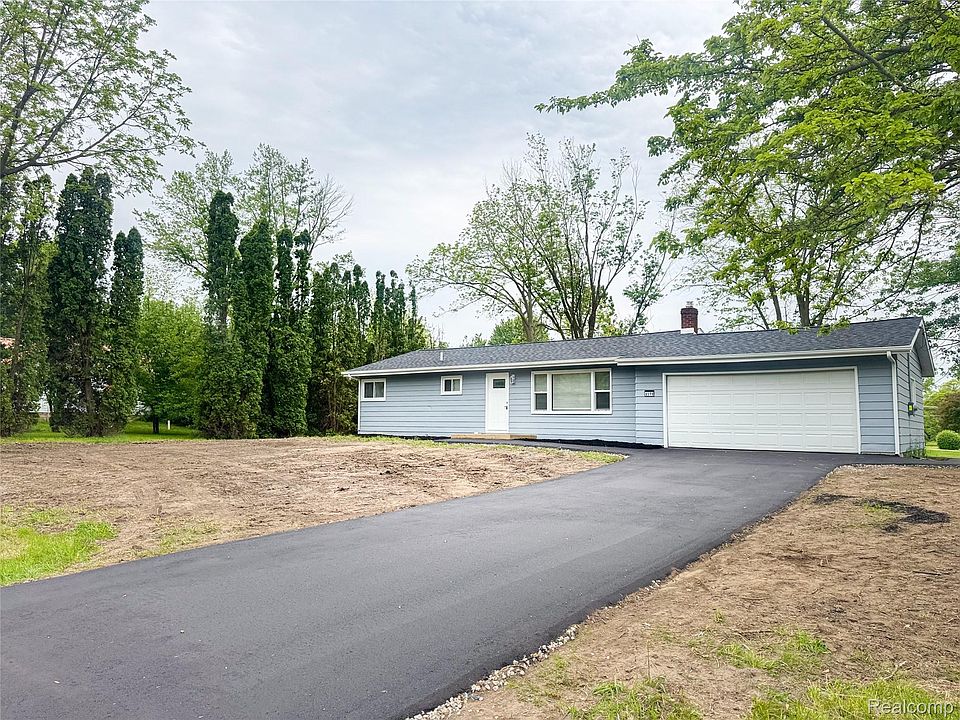 1st image of 6519 Estrelle Ave