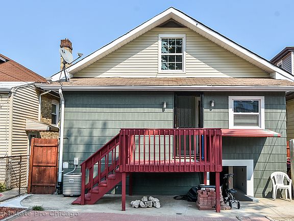 3rd image of 1434 N Menard Ave