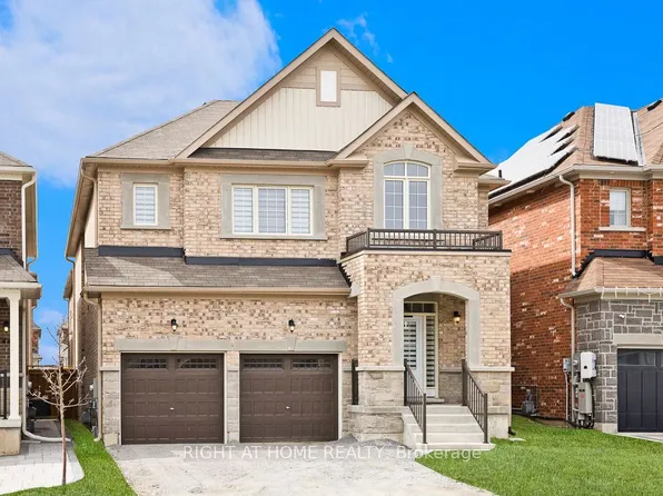 46 Frederick Taylor Way, East Gwillimbury, ON L0G 1M0