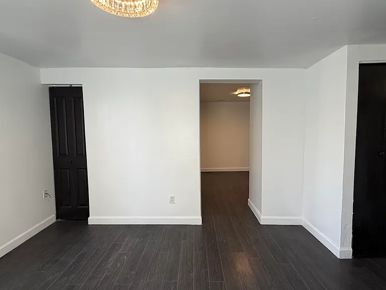 1217 Market St #B — Photo 3