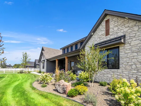 23910 Timber Hills Rd, Caldwell, ID 83607