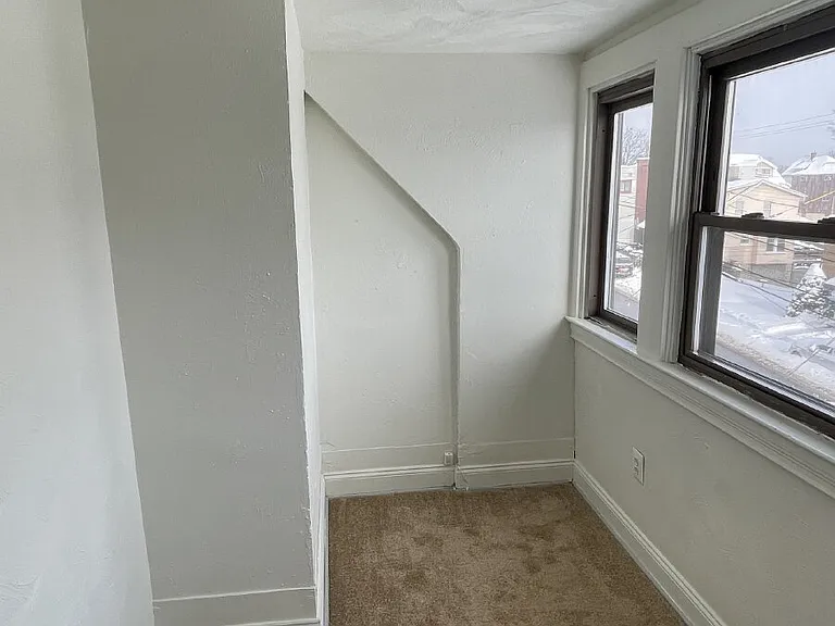 319 N Balph Ave — Photo 10