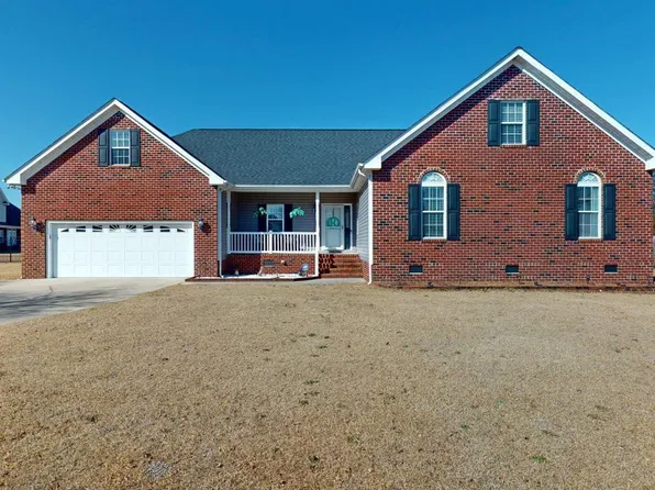 105 Pointe Drive, La Grange, NC 28551