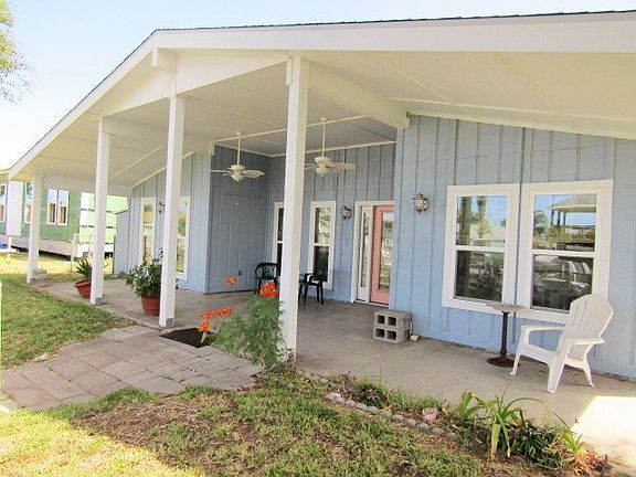 5th image of 130 Palm Dr