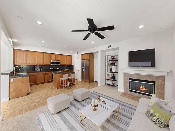 5th image of 40125 Balboa Dr