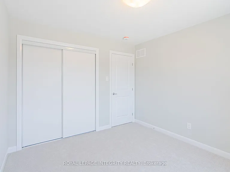 96 Osler St E — Photo 19