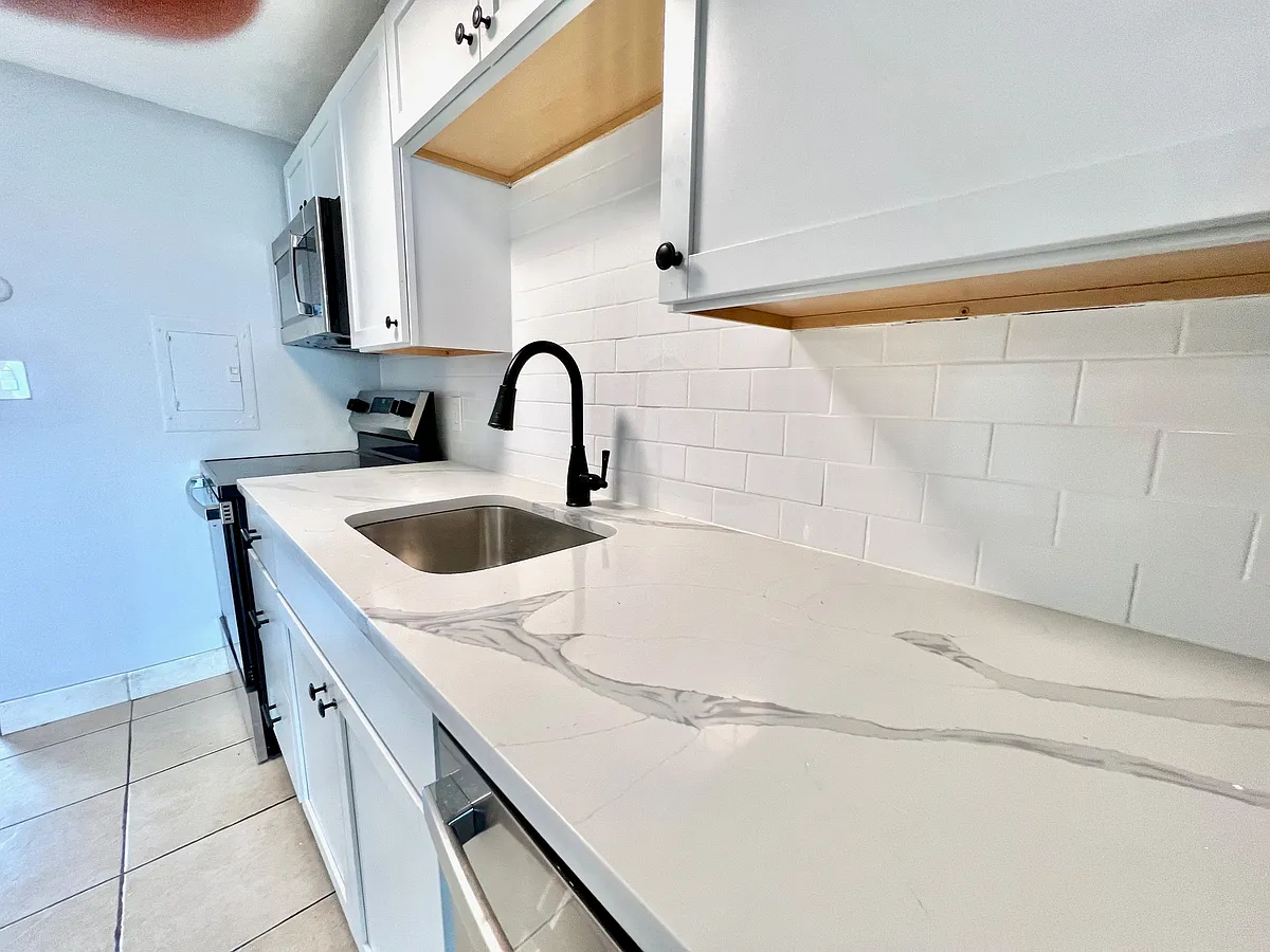 Building Photo - 45 Revere Beach Blvd #3
