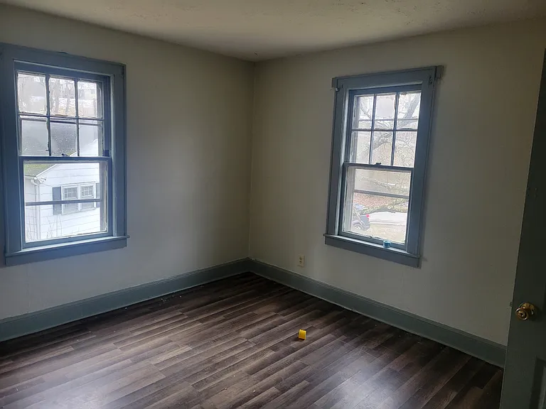 200 E Prince St — Photo 7