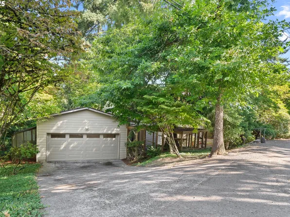 9855 SW 25th Ave, Portland, OR 97219