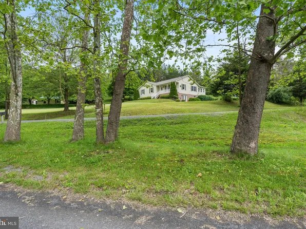 21 Cedar Creek Rd, Star Tannery, VA 22654