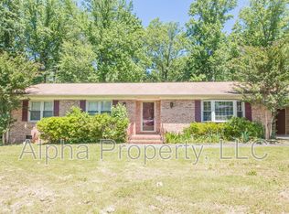 631 Pine Hill Dr, Boiling Springs, SC 29316