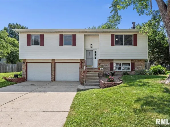 84 Chukar Dr, Chatham, IL 62629