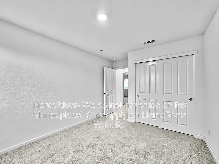634 E 23rd Ave #G — Photo 16