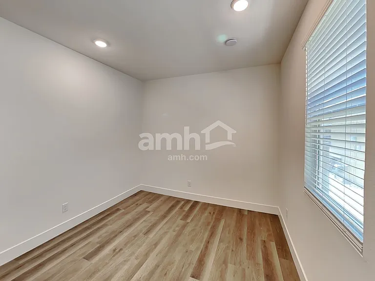 4255 Halo Hollyhock St — Photo 14