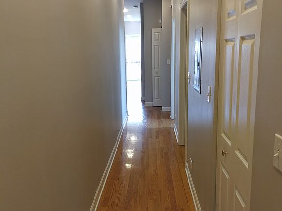 3rd image of 3808 W Belle Plaine Ave APT 3