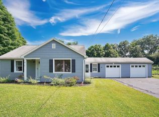 47 Old Boston Rd, Wilbraham, MA 01095