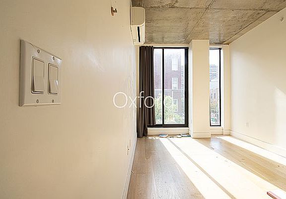 3rd image of 153 Manhattan Ave APT 3A