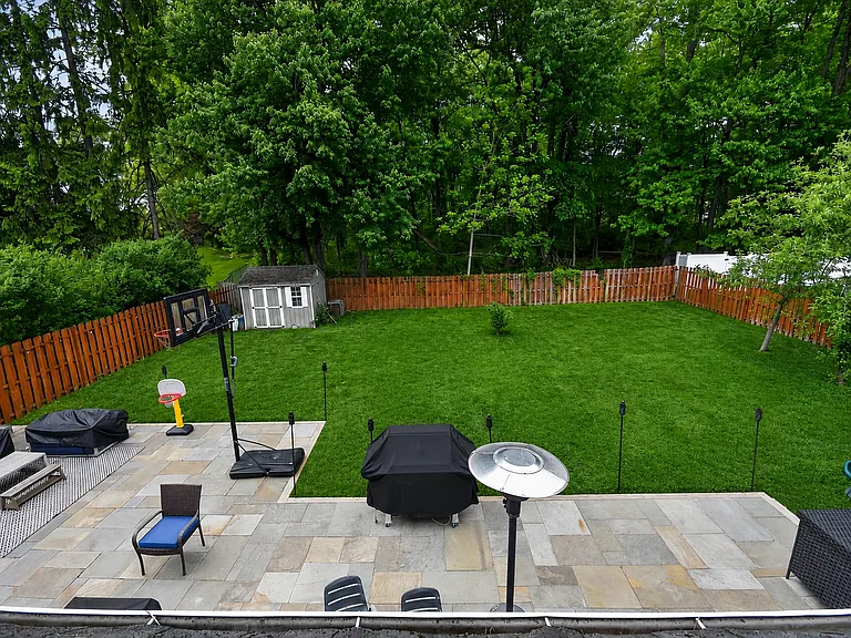 6 Willow Way — Photo 22