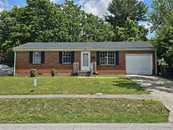 241 Hickory Dr, Frankfort, KY 40601