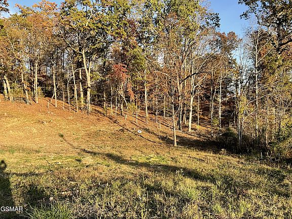 5th image of 3033 Toms Way Lot 7-E
