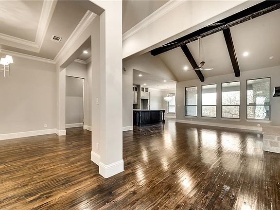 3rd image of 5213 Sendero Dr