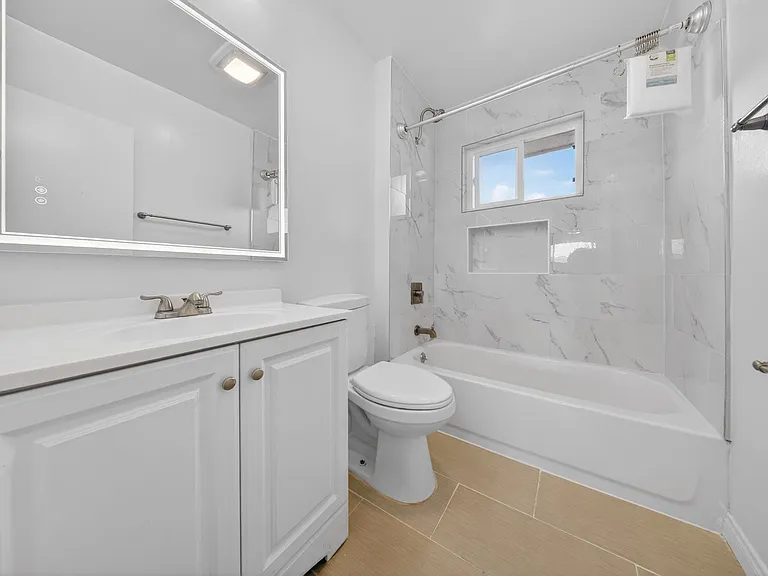 5715 Vineland Ave — Photo 35