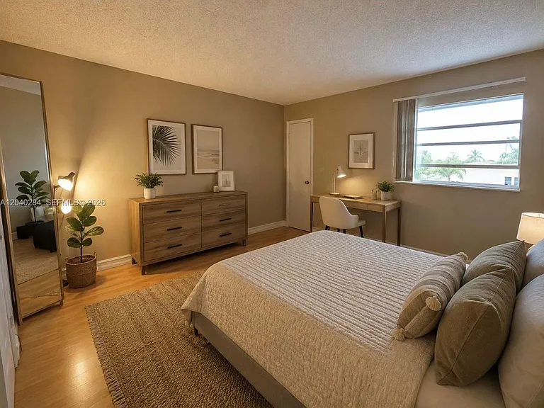 1100 SE 4th Ave #32 — Photo 21