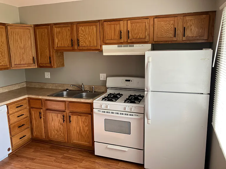 1806 Wayne St #2 — Photo 2